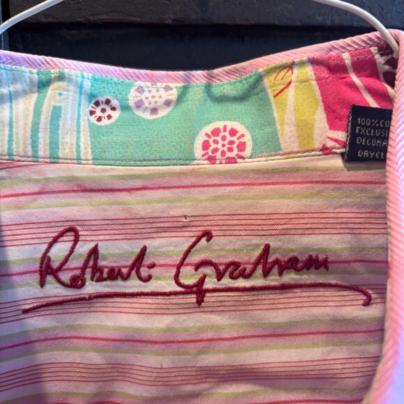 Robert Graham Men's Shirt Large with Embroidery Flip Cuffs - Picture 2 of 7